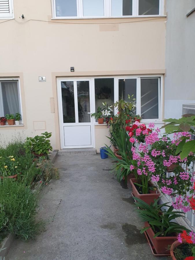 Apartman Nina Hvar Town Extérieur photo